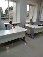 Офисная мебель Riva эргономичные столы